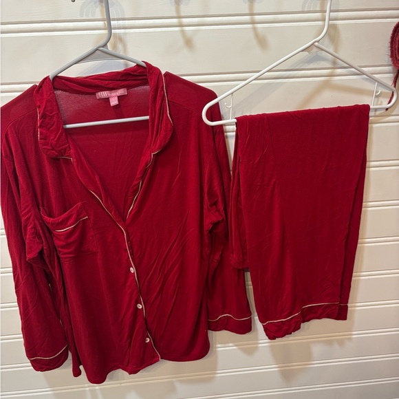 Hale Bob Rich Red Pajama Set - Picture 1 of 3
